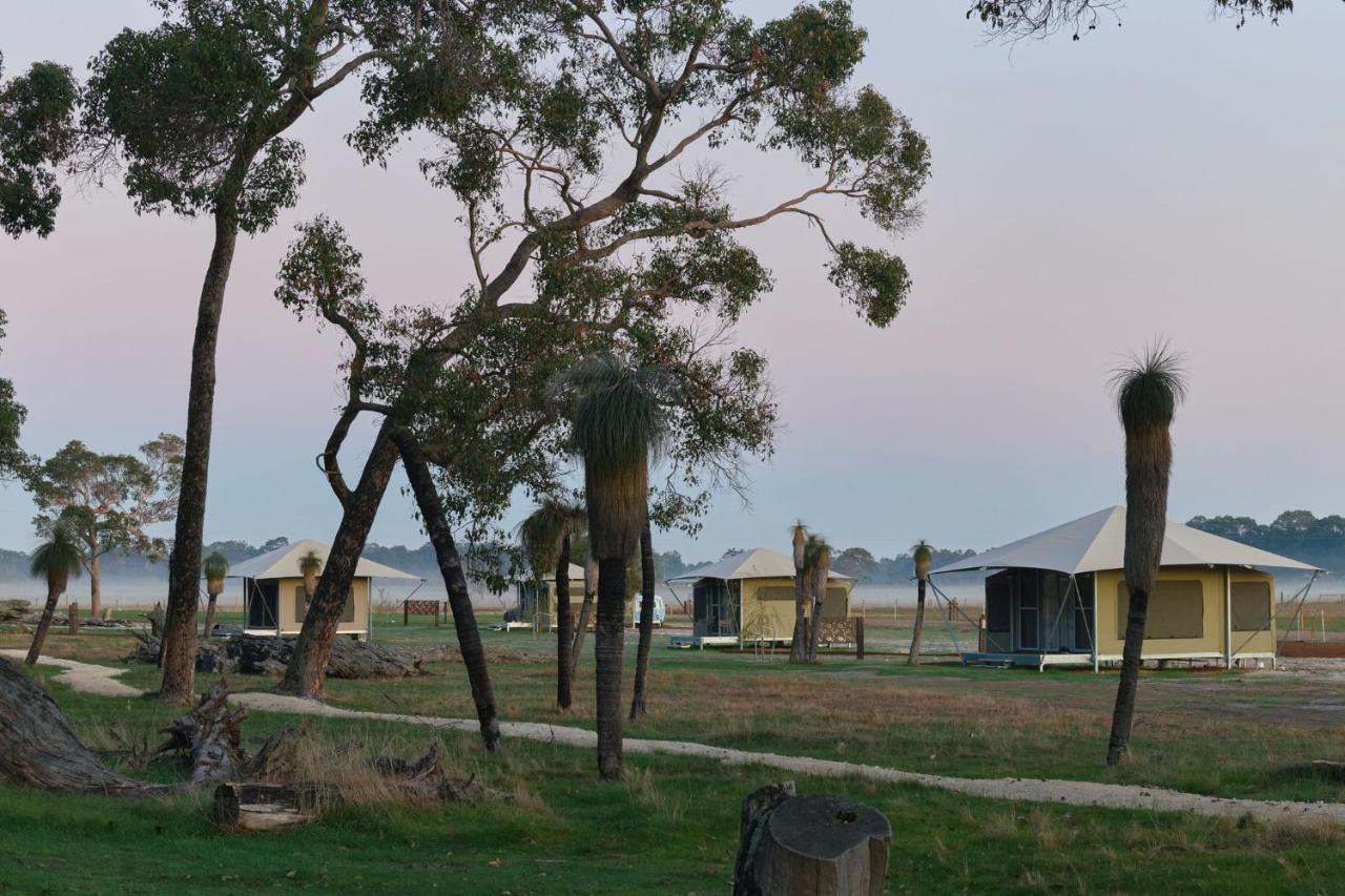 Willow Wood Glamping Retreat Broadwater エクステリア 写真