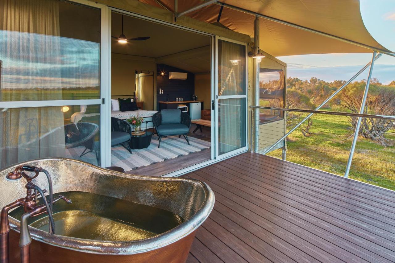 Willow Wood Glamping Retreat Broadwater エクステリア 写真
