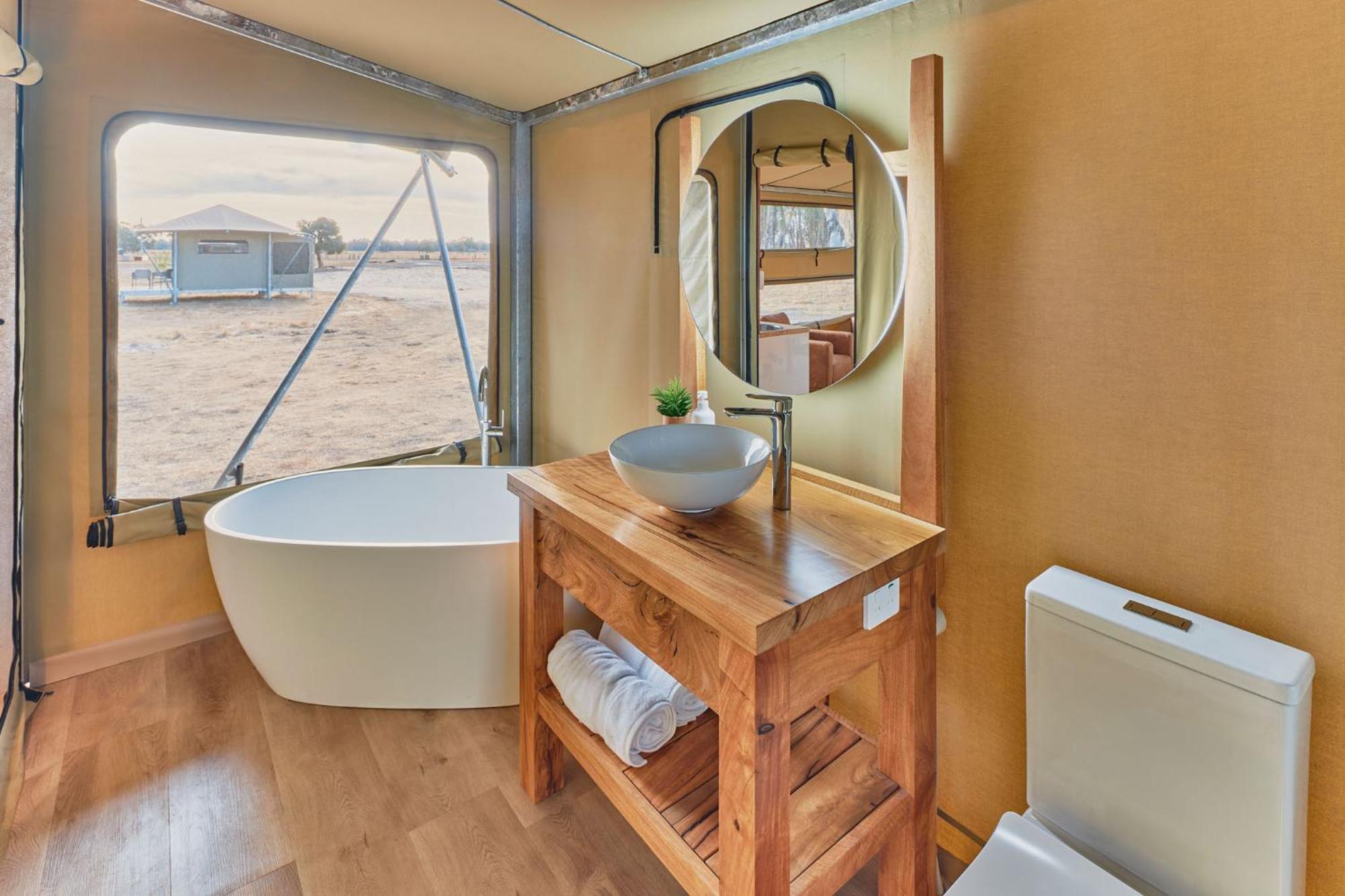 Willow Wood Glamping Retreat Broadwater エクステリア 写真